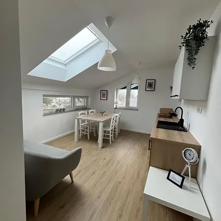 Apartmaji Cepon Apartment *