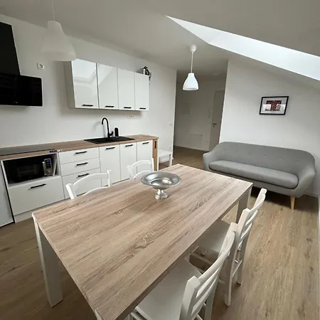 Apartmaji Cepon Διαμέρισμα *