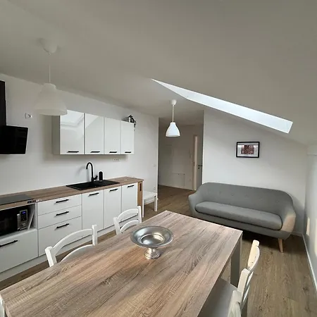 Apartmaji Cepon *