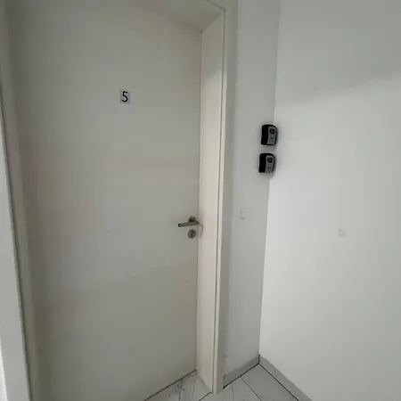 Apartmaji Cepon Διαμέρισμα *