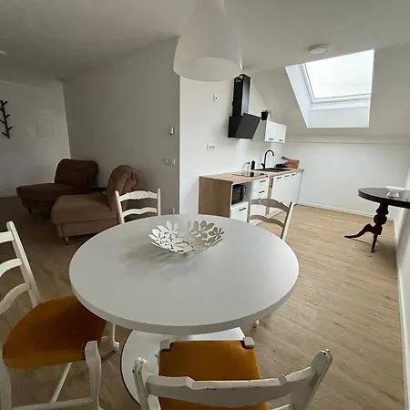 Apartmaji Cepon Διαμέρισμα