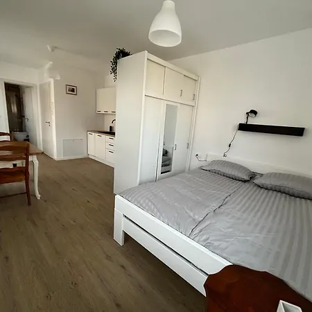 Apartmaji Cepon *