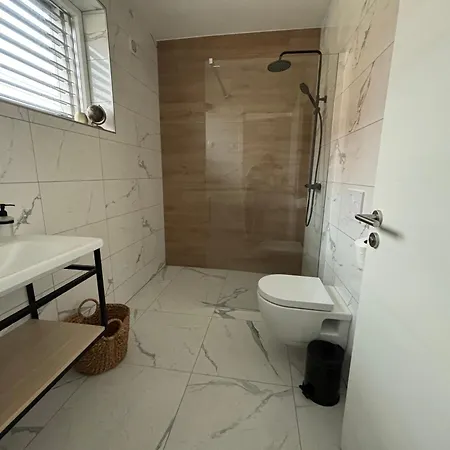 Apartmaji Cepon Apartment