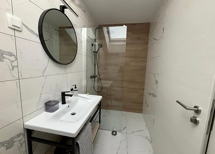 Διαμέρισμα Apartmaji Cepon Λιουμπλιάνα