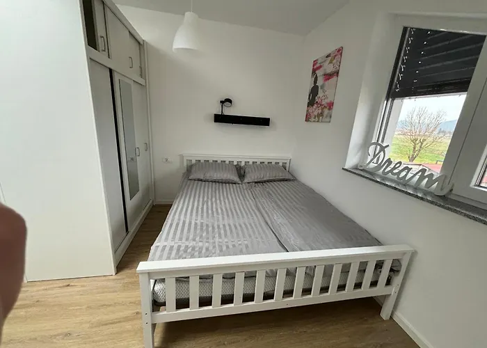 Apartmaji Cepon Διαμέρισμα *